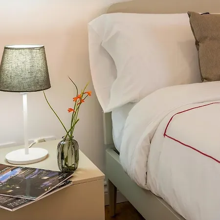Apartment Urban Oasis With Balcony And Free Private Parking