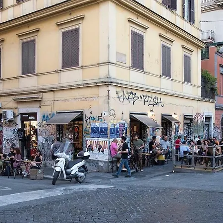 Apartment Urban Oasis With Balcony And Free Private Parking Rome