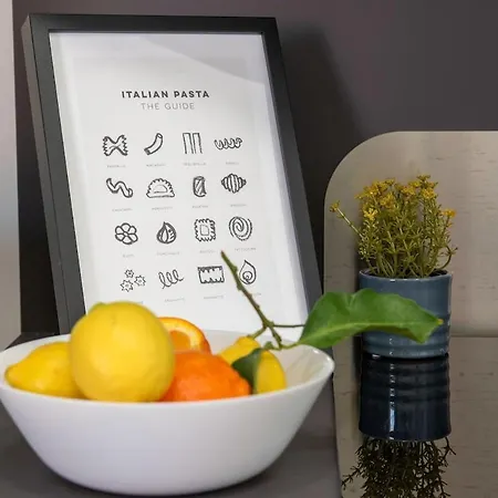 Urban Oasis With Terrace & Free Parking, Int11 *