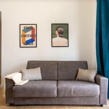 Apartment Urban Oasis With Terrace & Free Parking, Int11